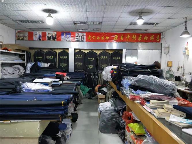 西服订做单量